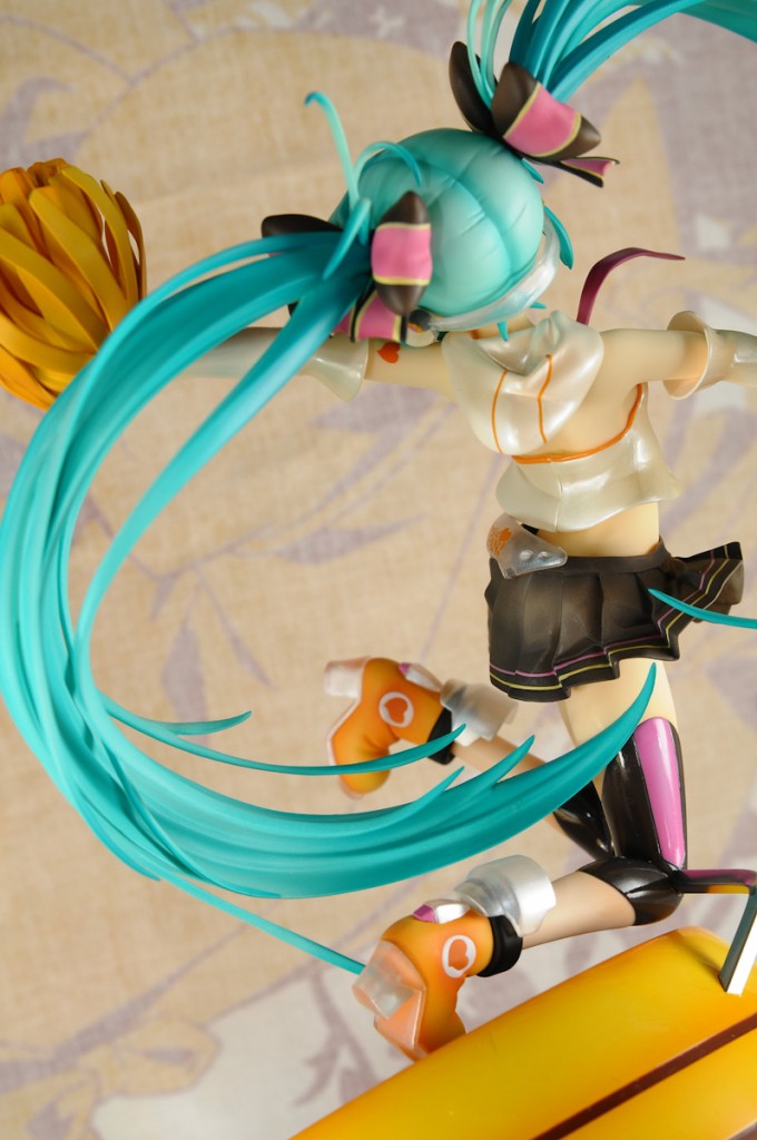 cheerful miku figure